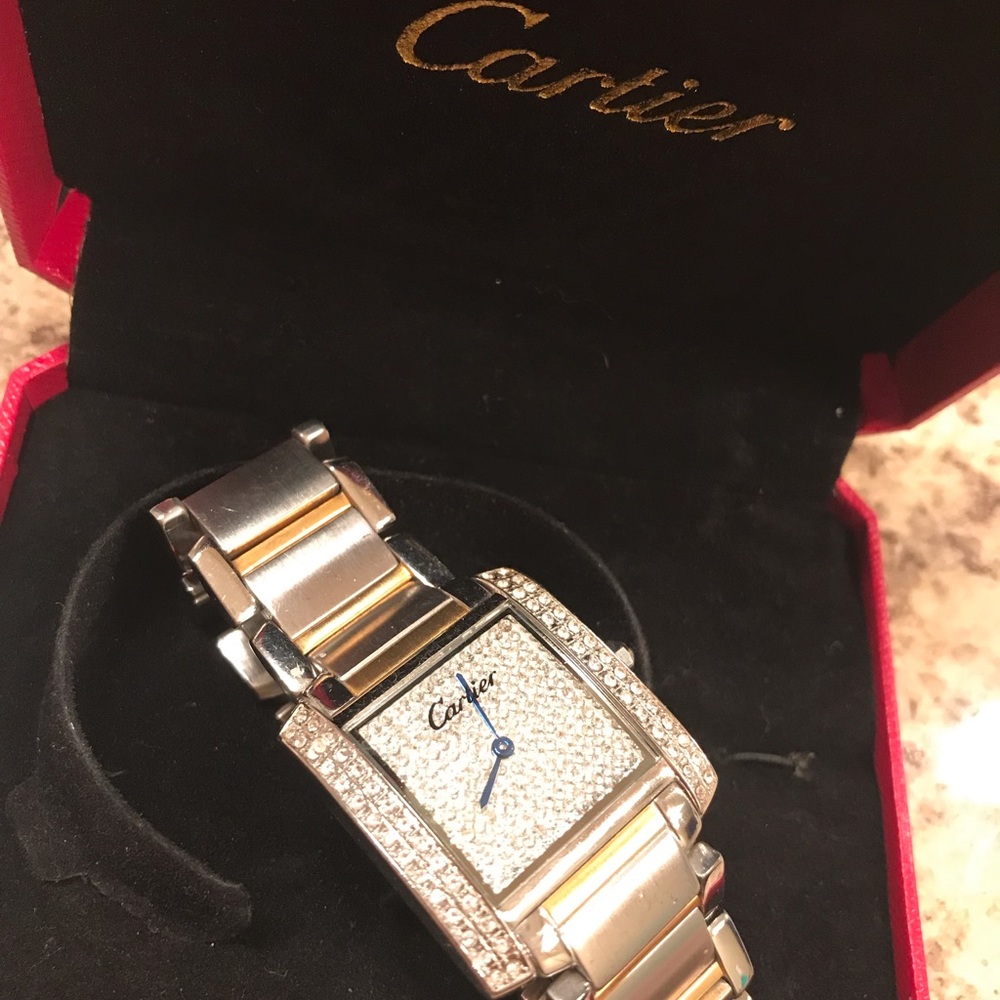Watch - Picture 3 of 3